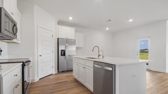 $418,900 | 323 Holley Grv Lane, Santa Rosa Beach, FL 32459