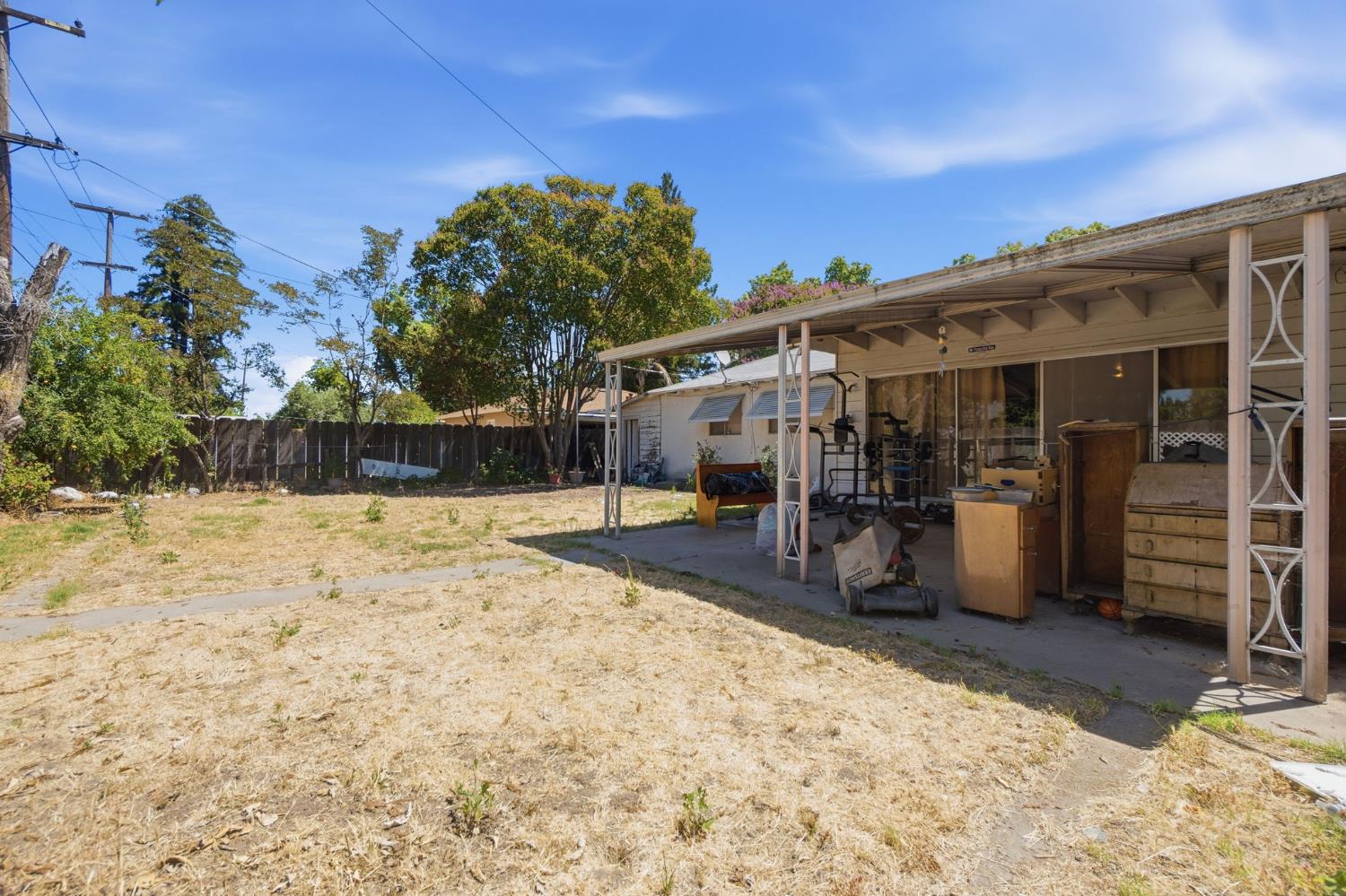1705 Stetson Avenue Modesto, CA 95350 - Photo 27 of 32 a view of a house with a outdoor space