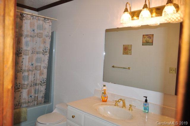 202 Shuford Road Marion, NC 28752 - Photo 8 of 16 Gallery Image 8