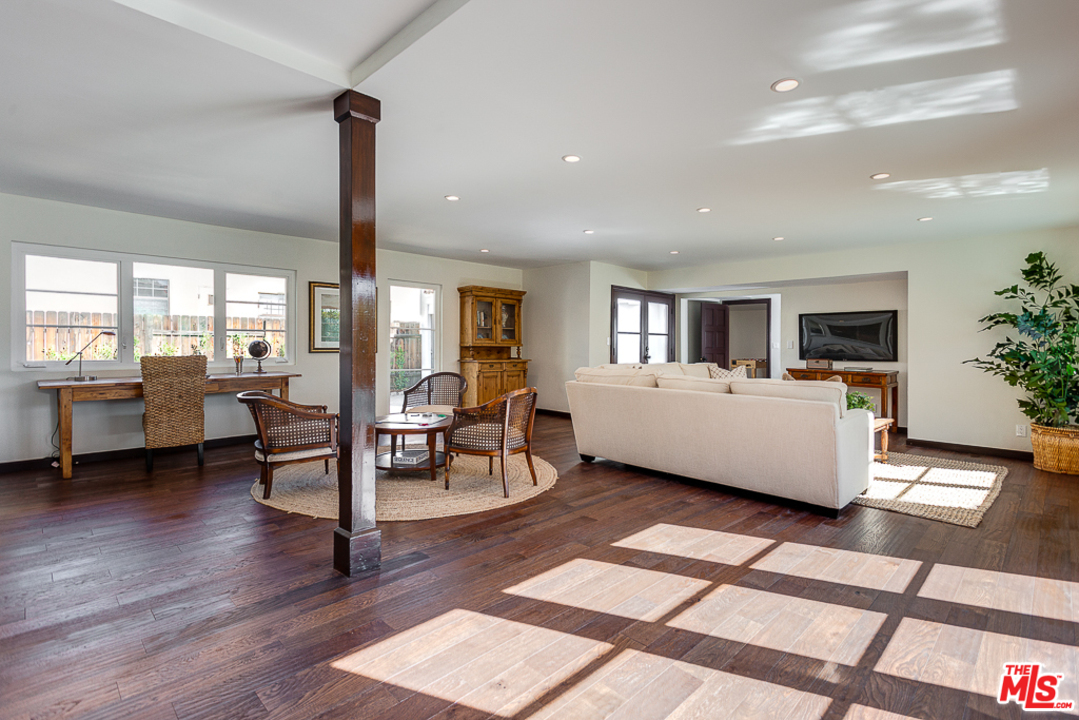 1210 Solita Road Pasadena, CA 91103 - Photo 7 of 24 Gallery Image 7