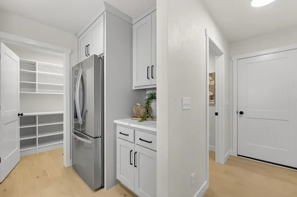 $599,900 | W5845 Roundstone Place, Menasha, WI 54952