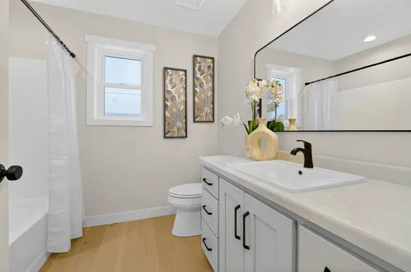 $599,900 | W5845 Roundstone Place, Menasha, WI 54952