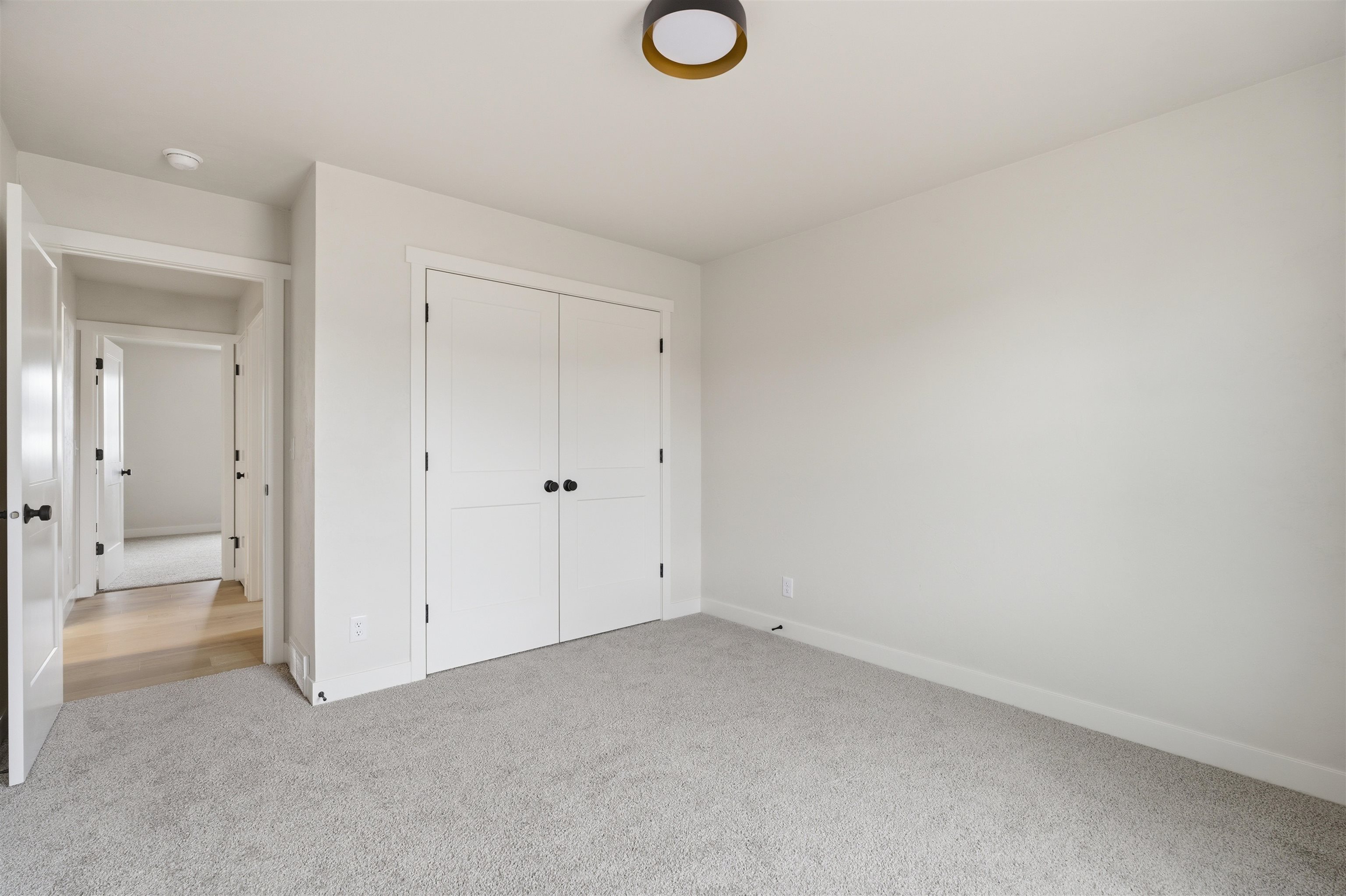 W5845 Roundstone Place Menasha, WI 54952 - Photo 26 of 39