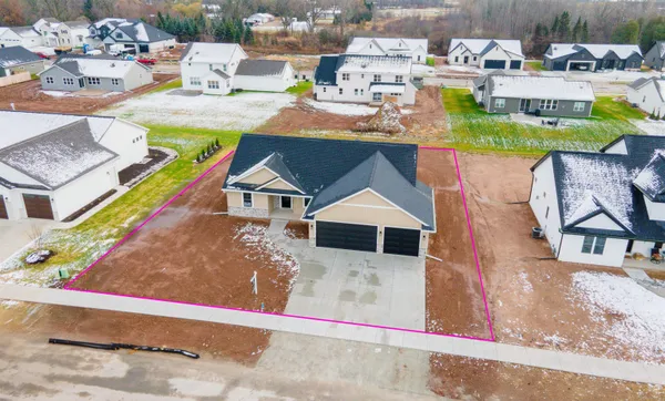 $599,900 | W5845 Roundstone Place, Menasha, WI 54952