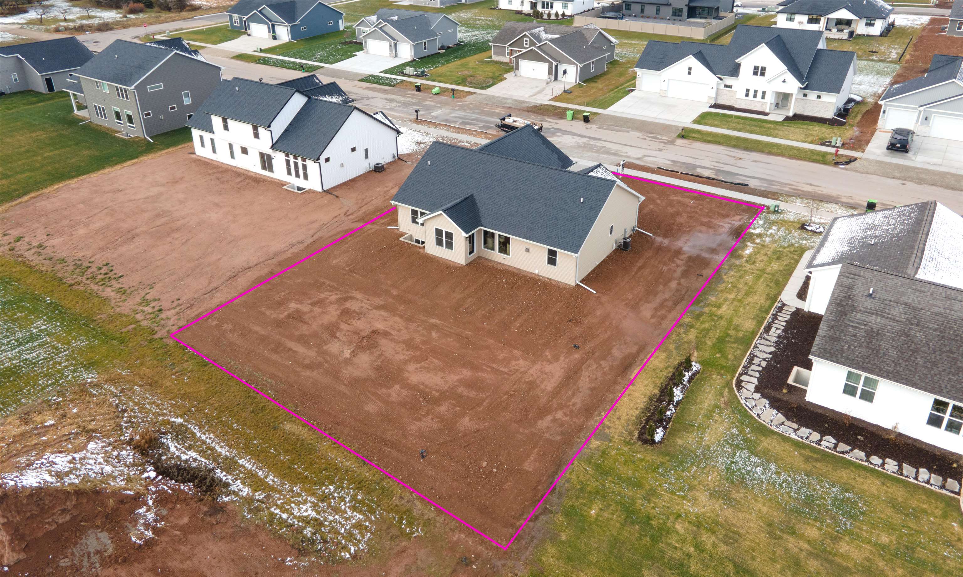 W5845 Roundstone Place Menasha, WI 54952 - Photo 38 of 39