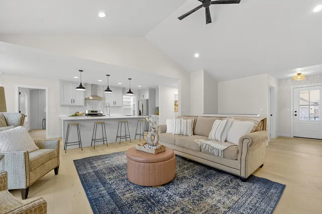 $599,900 | W5845 Roundstone Place, Menasha, WI 54952