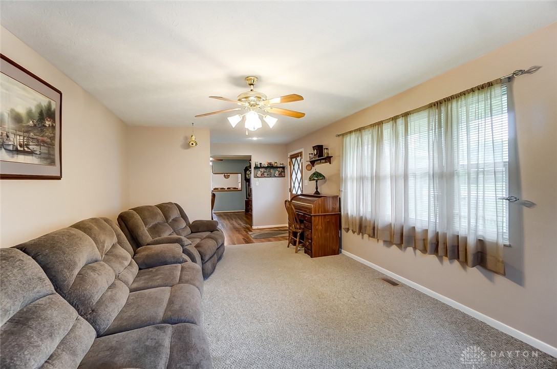 6213 Carnation Road Dayton, OH 45449 - Photo 5 of 40 Gallery Image 5