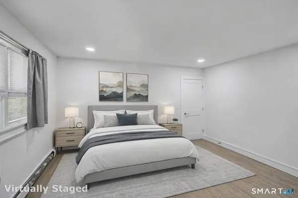 $549,900 | 20 Chatfield Drive, Trumbull, CT 06611