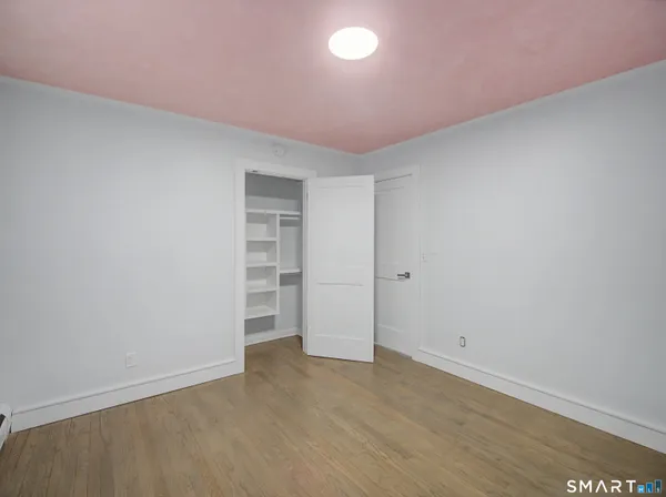 $549,900 | 20 Chatfield Drive, Trumbull, CT 06611