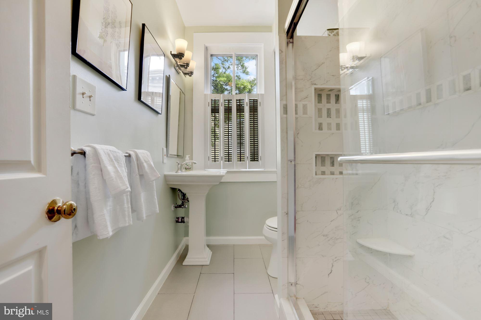 2011 Kalorama Road Northwest, Unit 7 Washington, DC 20009 - Photo 19 of 25 Gallery Image 19