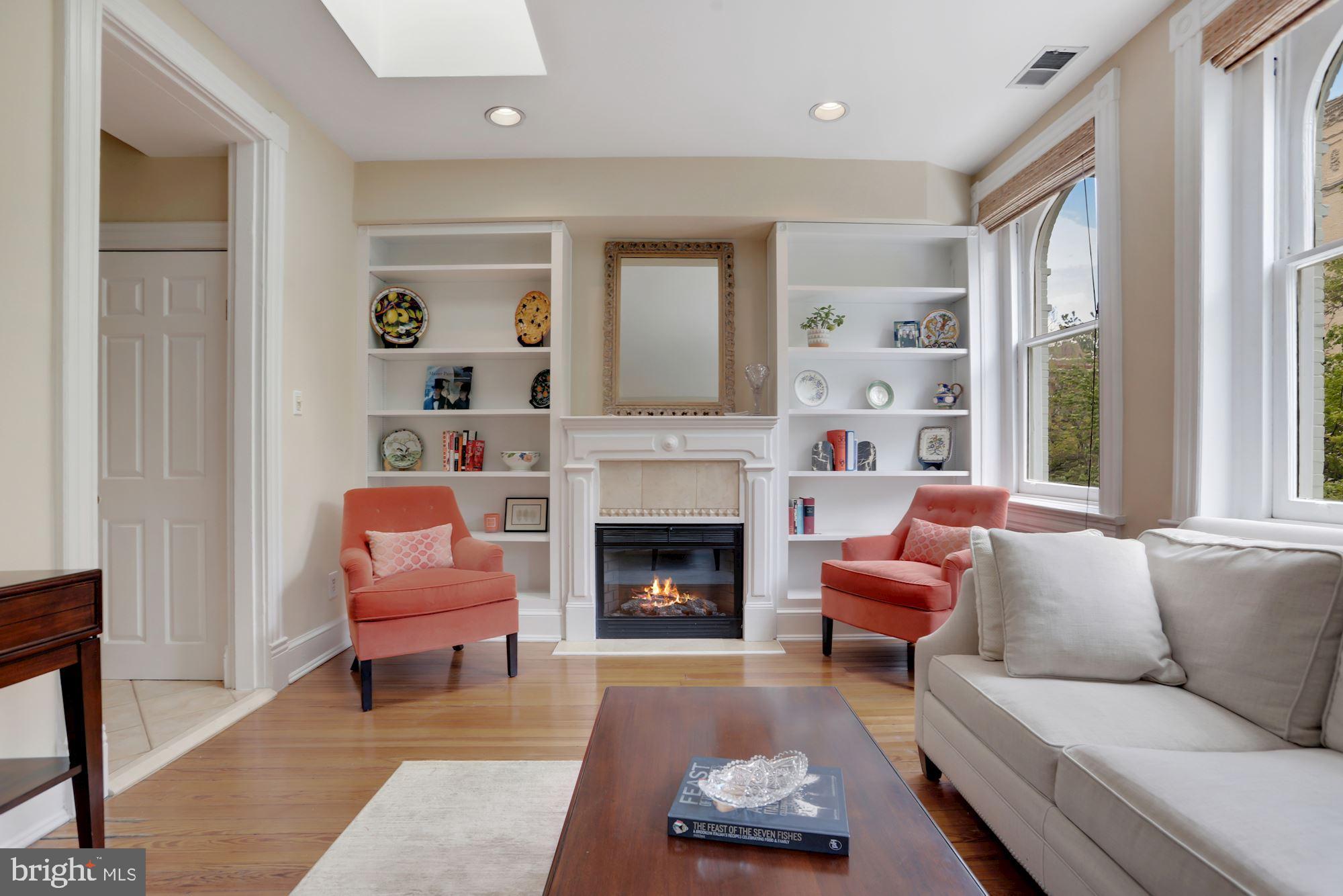 2011 Kalorama Road Northwest, Unit 7 Washington, DC 20009 - Photo 6 of 25 Gallery Image 6