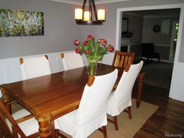 85 Lothrop Road Grosse Pointe, MI 48236 - Photo 4 of 23 Dining Room