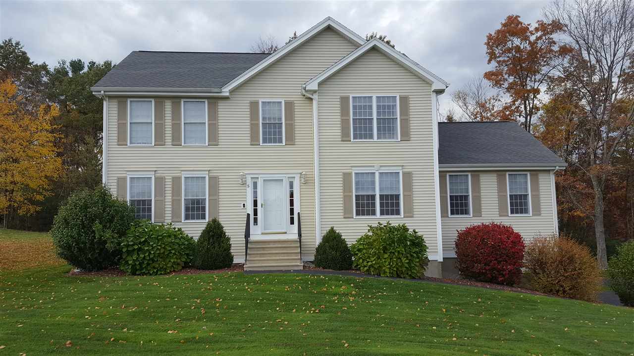 5 South Ridge Drive Manchester, NH 03109 - Photo 1 of 26 Gallery Image 1