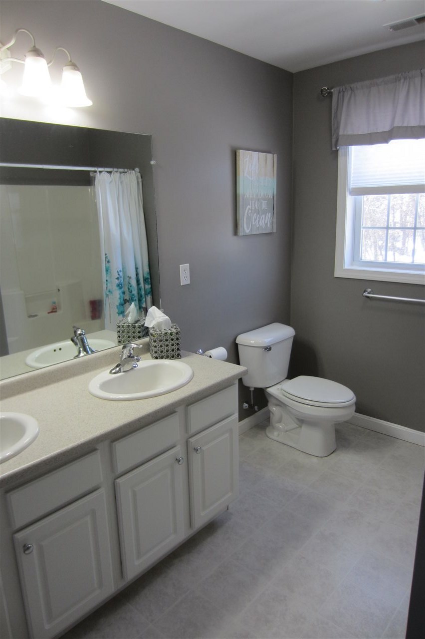 5 South Ridge Drive Manchester, NH 03109 - Photo 19 of 26 Gallery Image 19