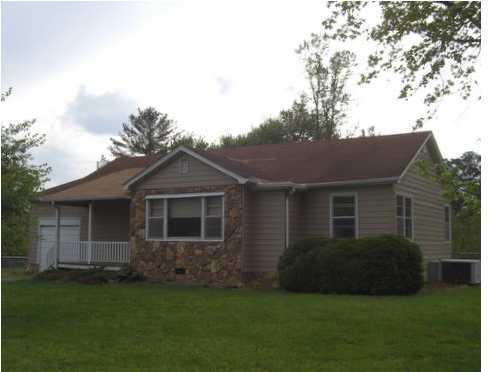 3297 Southeast Trewhitt Road Cleveland, TN 37323 - Photo 1 of 7 Primary Photo