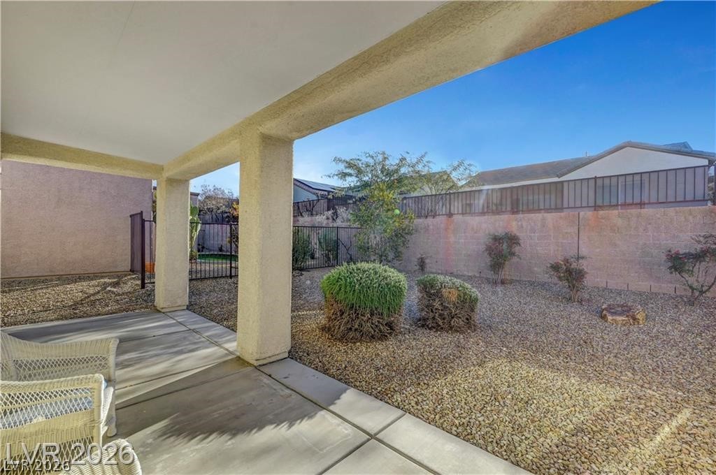 2220 Waterton Rivers Drive Henderson, NV 89044 - Photo 31 of 40