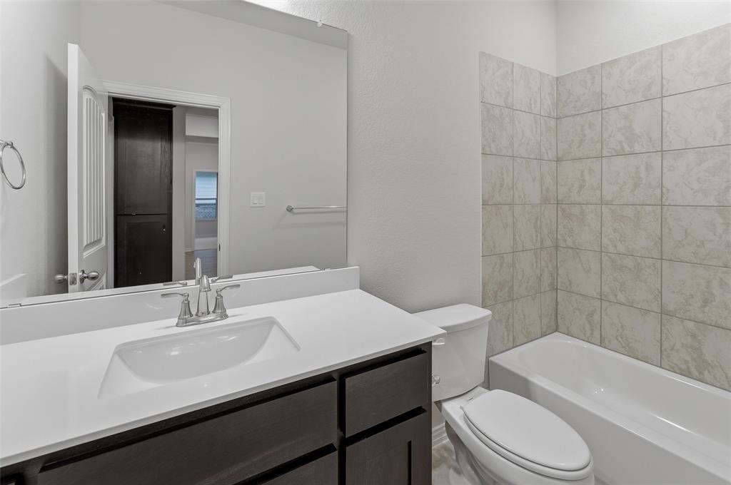 1333 Frio Drive Springtown, TX 76082 - Photo 20 of 25
