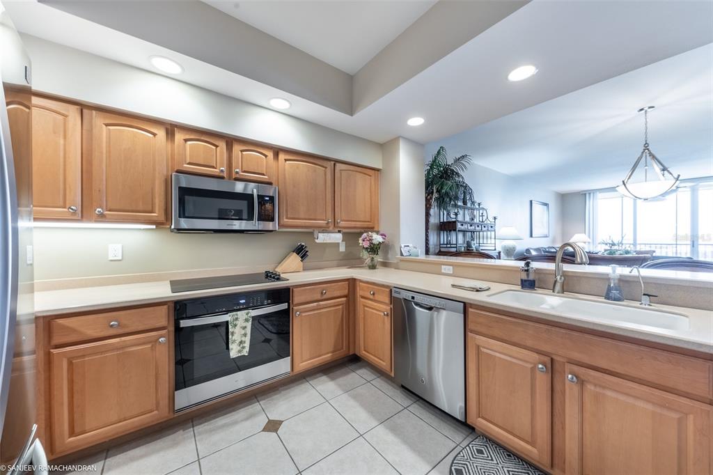 3313 Sunset Key Circle, Unit 403 Punta Gorda, FL 33955 - Photo 10 of 52 Gallery Image 10