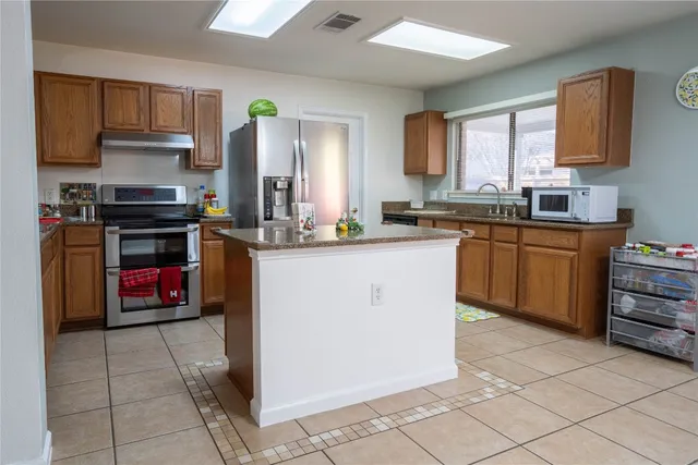 $339,900 | 7516 Cats-Eye Lane, Austin, TX 78747