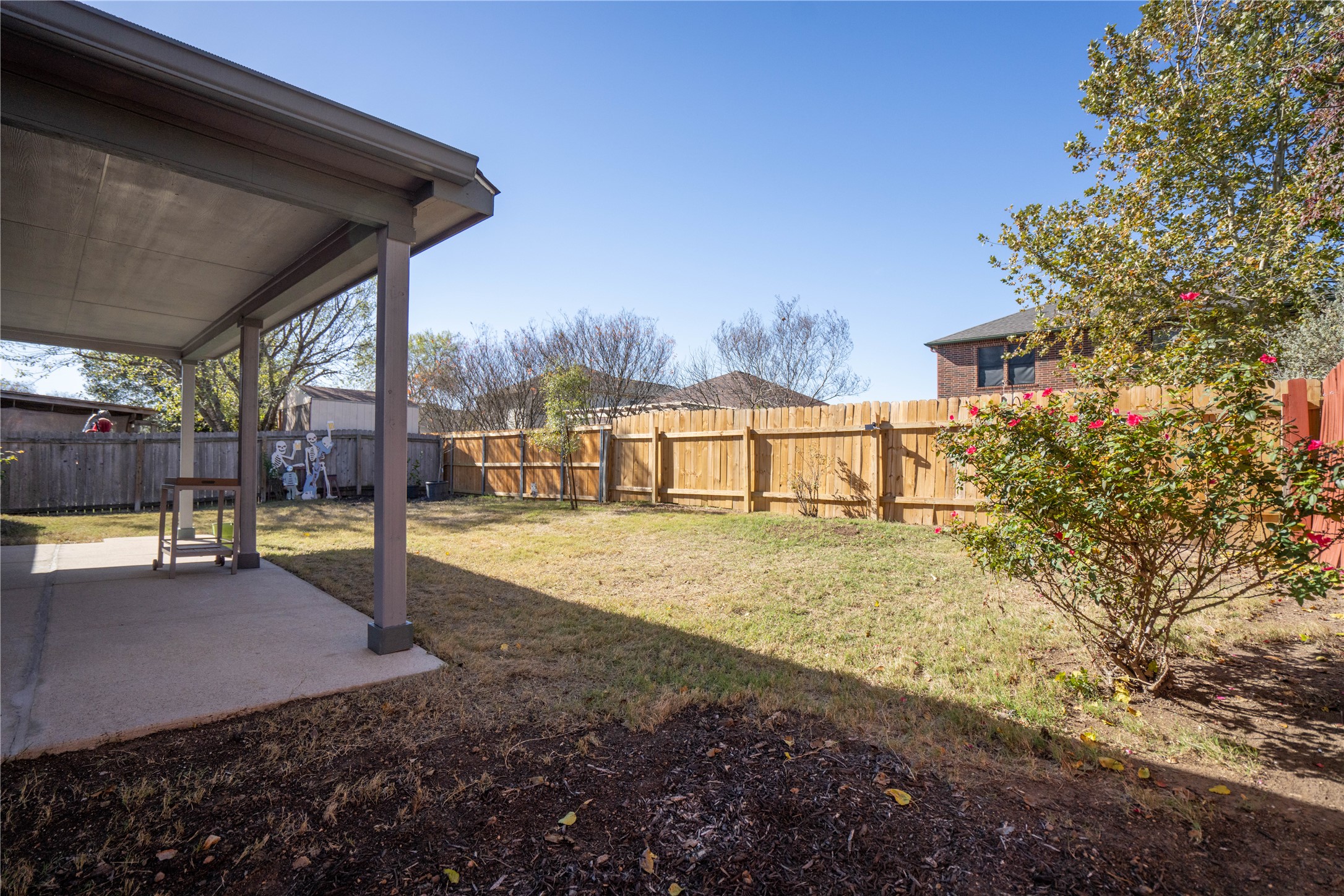 7516 Cats-Eye Lane Austin, TX 78747 - Photo 27 of 30 a view of a swimming pool with a patio