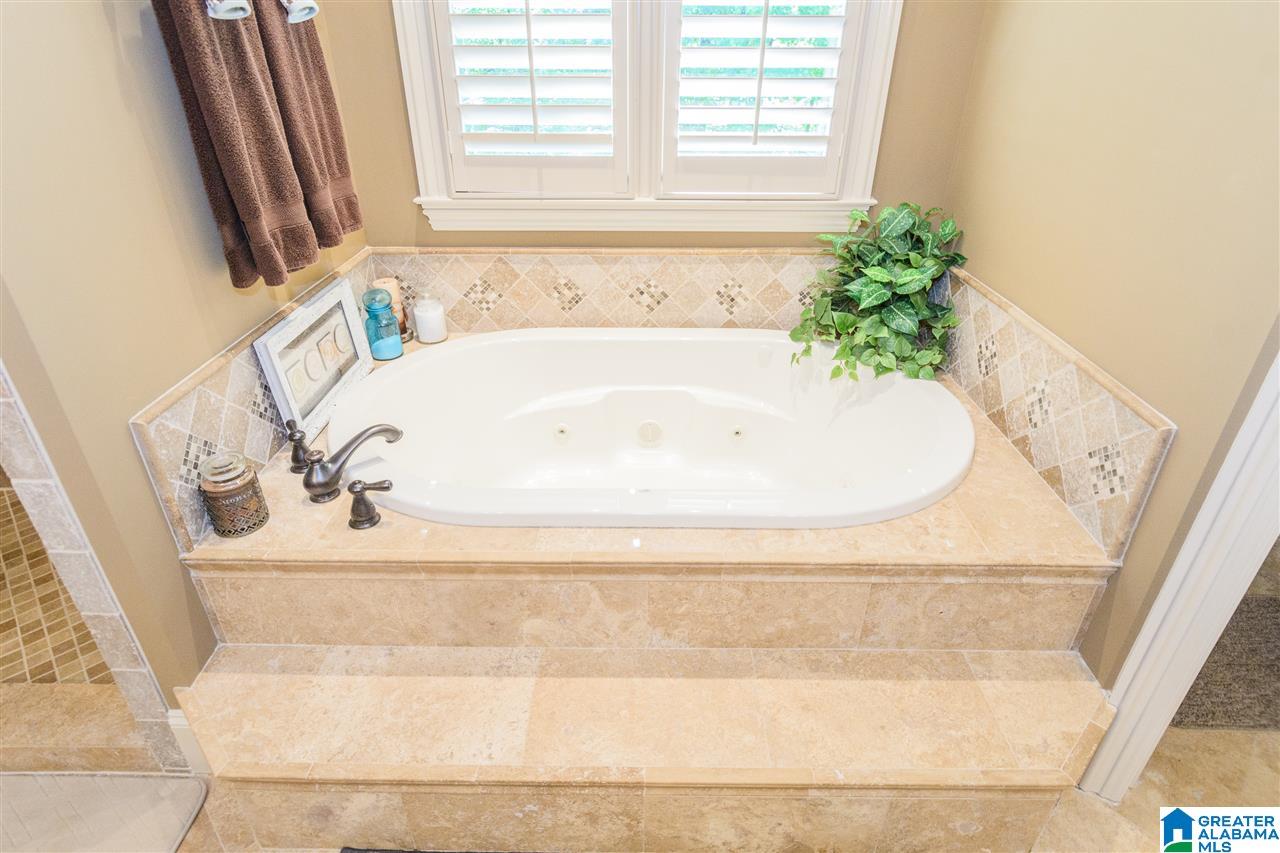 2403 Glasscott Point Birmingham, AL 35226 - Photo 28 of 50