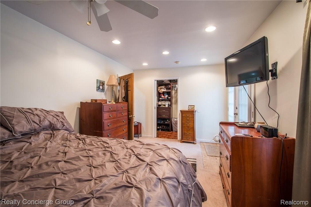 15449 Linden Road Linden, MI 48451 - Photo 9 of 27 linden-10.jpg