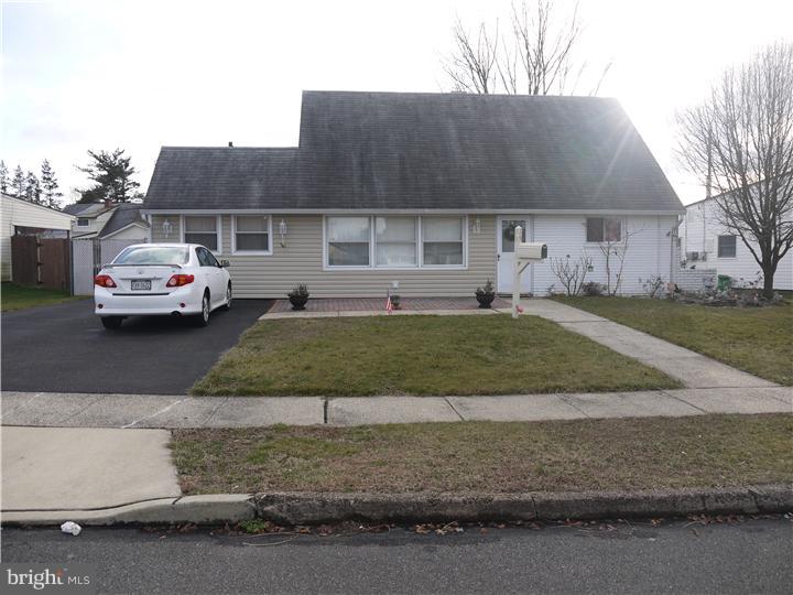 29 Misty Pine Road Levittown, PA 19056 - Photo 1 of 23 Exterior Front
