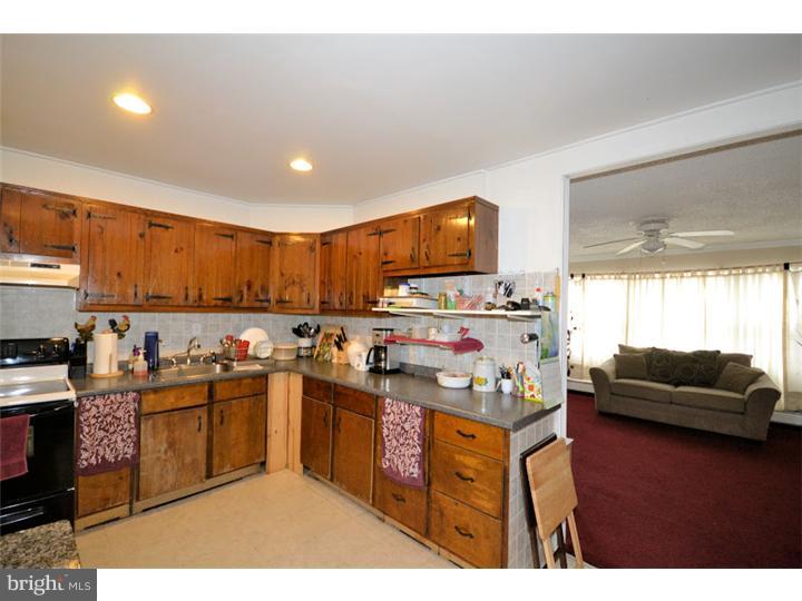 29 Misty Pine Road Levittown, PA 19056 - Photo 9 of 23 Gallery Image 9