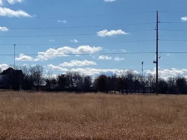 $82,000 | 0 West Us Highway, Newton, KS 67114