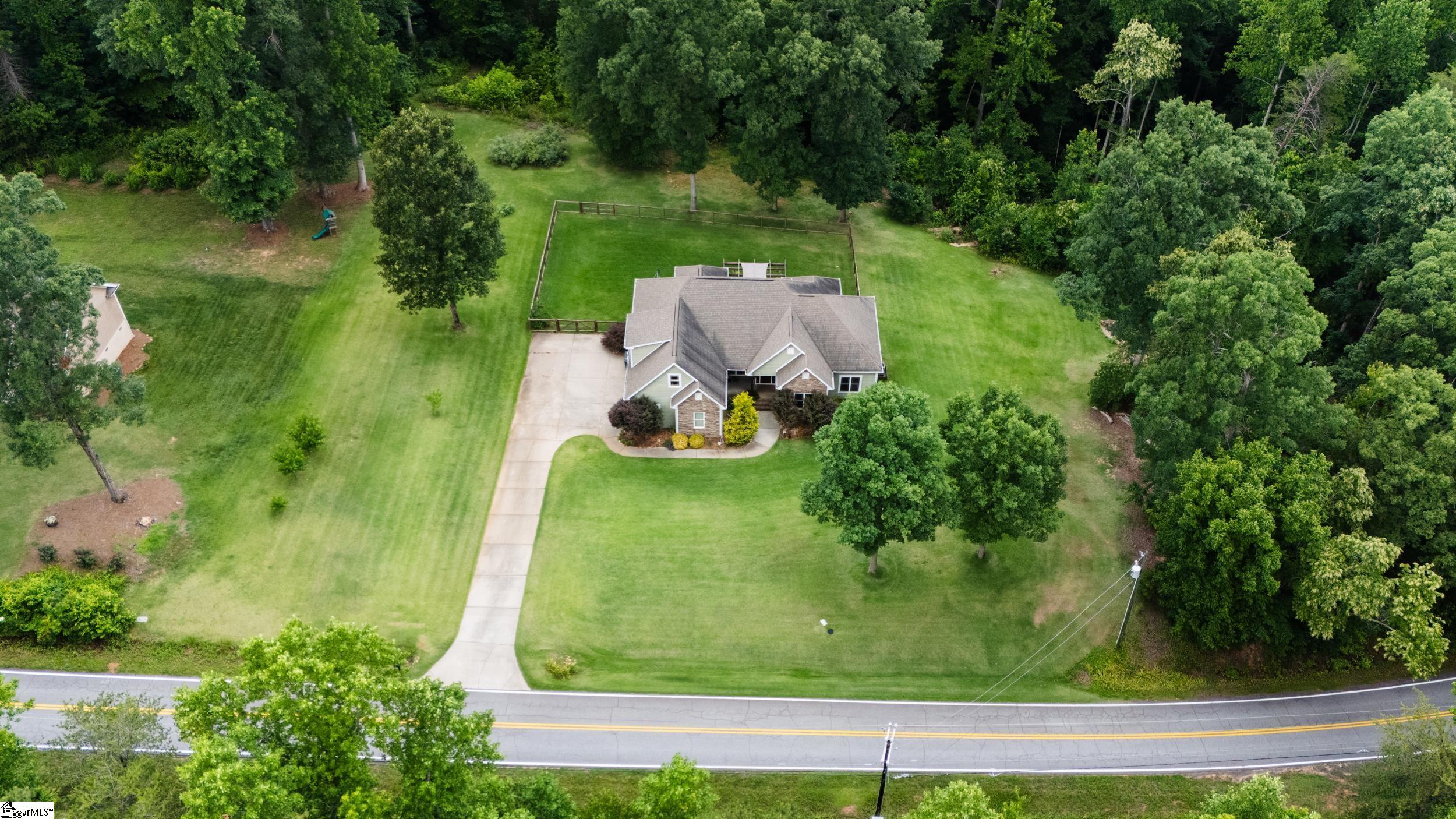 157 Pink Dill Mill Road Greer, SC 29651 - Photo 3 of 45
