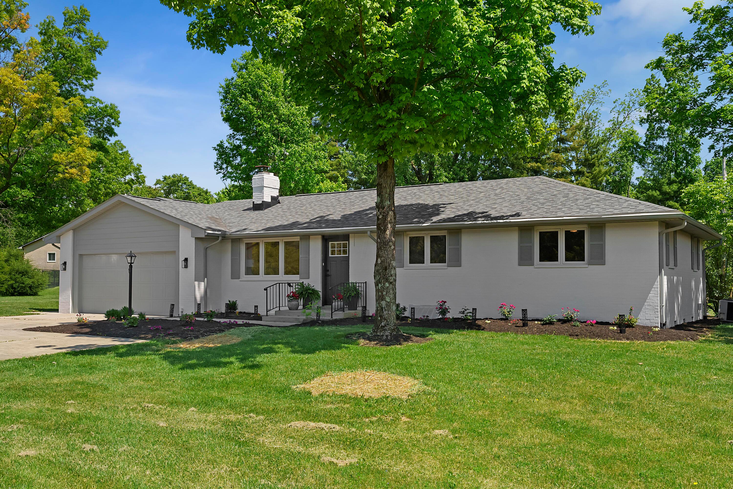 2211 Jewett Road Powell, OH 43065 - Photo 4 of 66 DSC04522