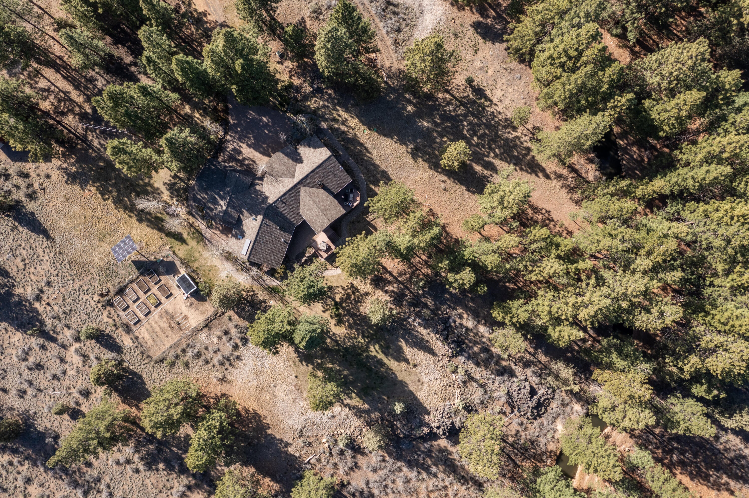 21333 Back Alley Road Bend, OR 97702 - Photo 52 of 57 ba48