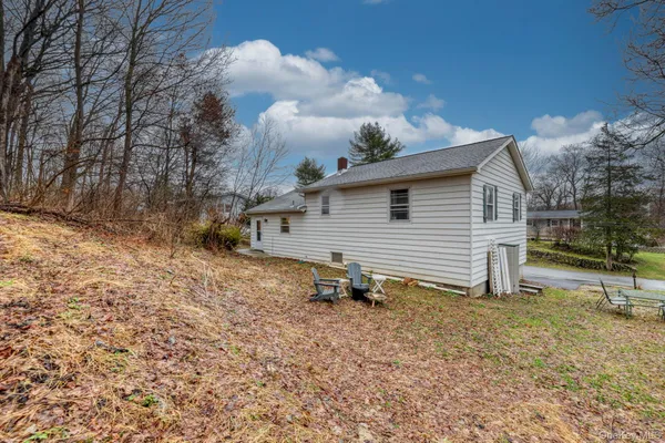 $469,000 | 152 Sunrise Hill Road, Fishkill, NY 12524