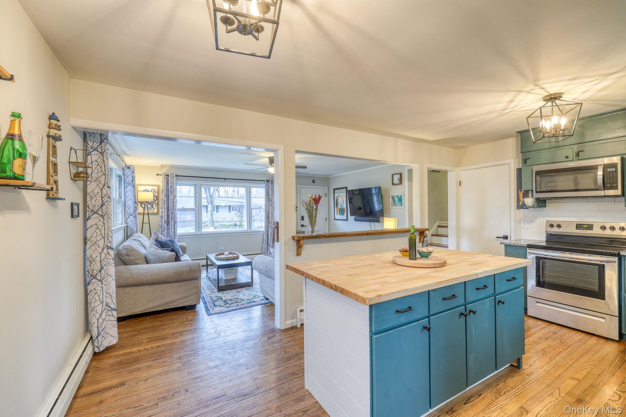 152 Sunrise Hill Road Fishkill, NY 12524 - Photo 5 of 18 Featuring center island