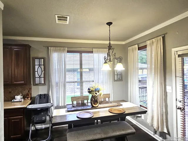 $460,000 | 2200 Oak Place, Schertz, TX 78154