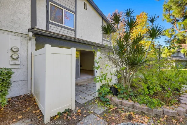 $2,850 | 6243 Flower Creek Lane, Yorba Linda, CA 92886