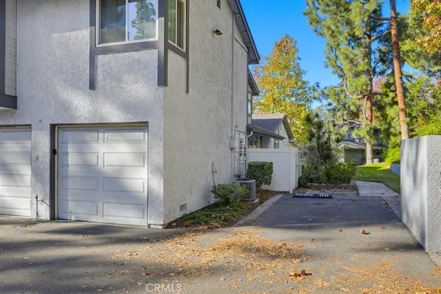 $2,850 | 6243 Flower Creek Lane, Yorba Linda, CA 92886