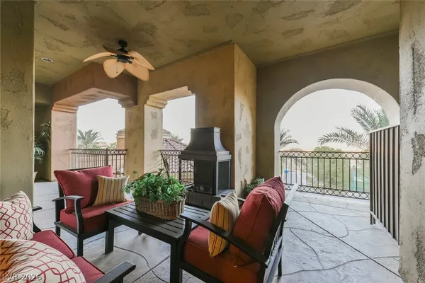 $3,200 | 15 Via Mantova, Unit 201, Henderson, NV 89011