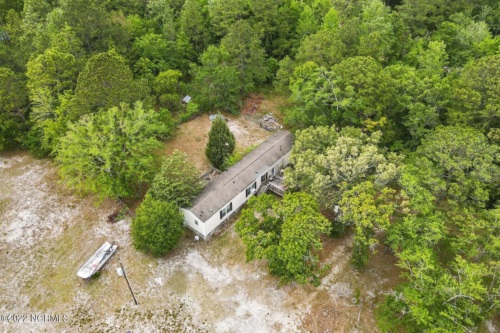 174 Dixon Road Holly Ridge, NC 28445 - Photo 13 of 26 12_zfsdff11_mls