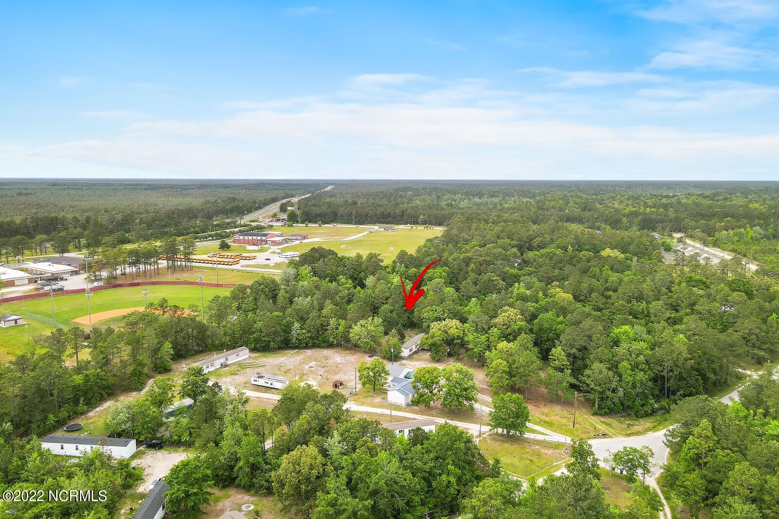174 Dixon Road Holly Ridge, NC 28445 - Photo 2 of 26 30_zfsdff10png_1_mls