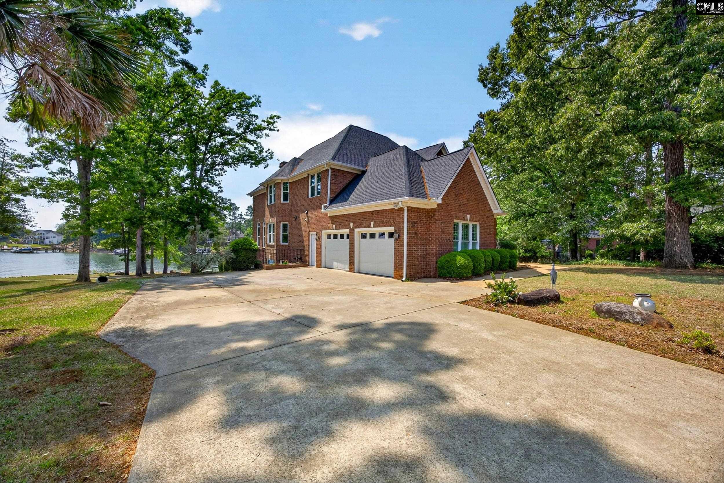 104 Turtle Pointe Court Chapin, SC 29036 - Photo 8 of 50