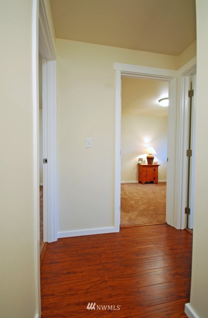 17229 Southeast 142nd Street Renton, WA 98059 - Photo 14 of 24