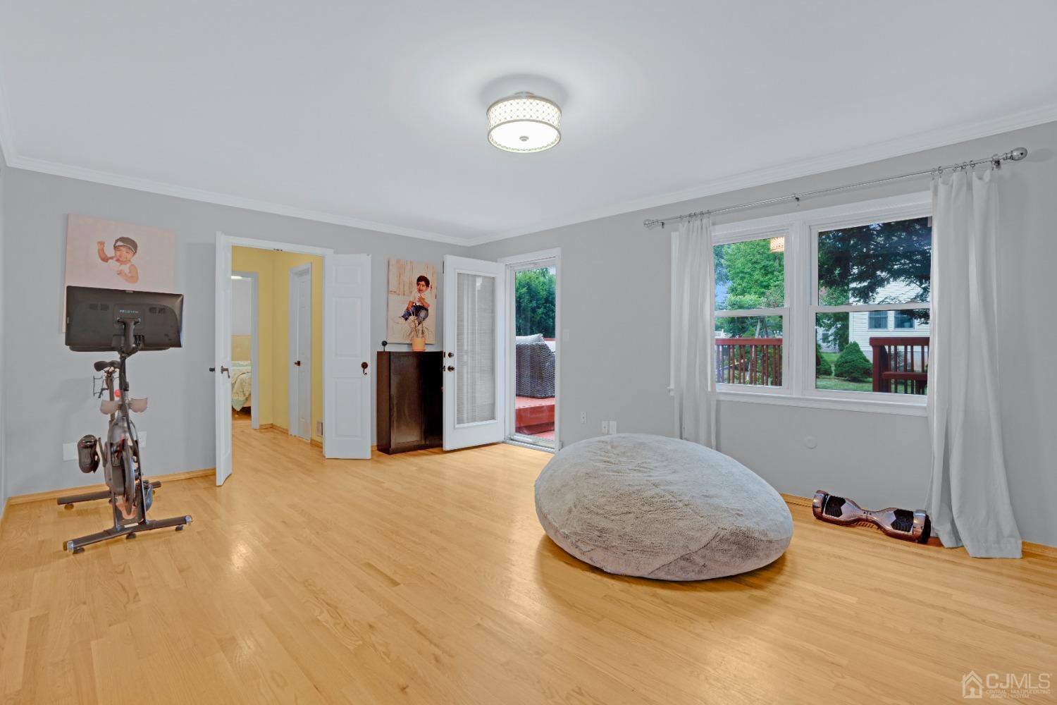 41 Laura Avenue Edison, NJ 08820 - Photo 17 of 45 a view of a livingroom with furniture and a window