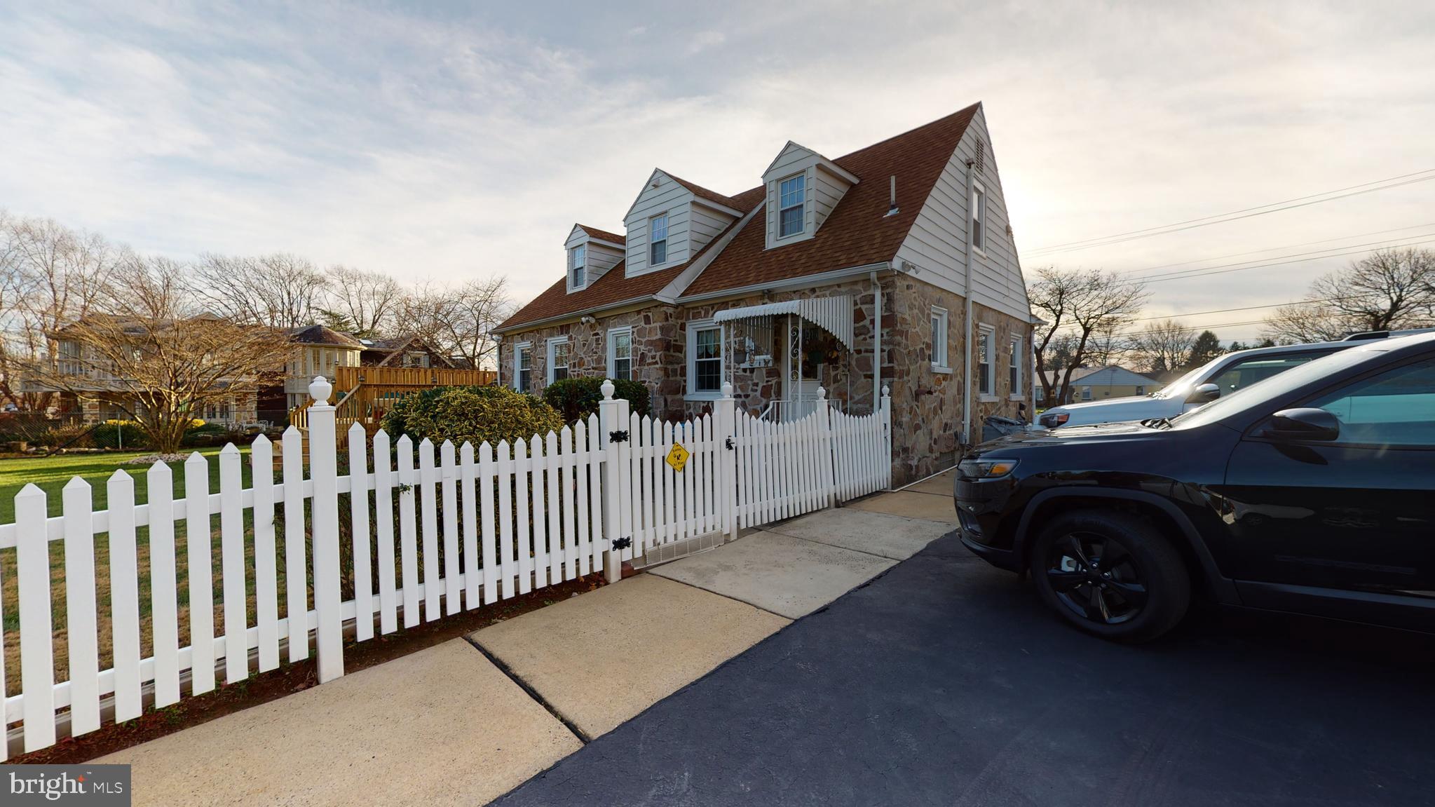 821 Welsh Road Philadelphia, PA 19115 - Photo 8 of 48