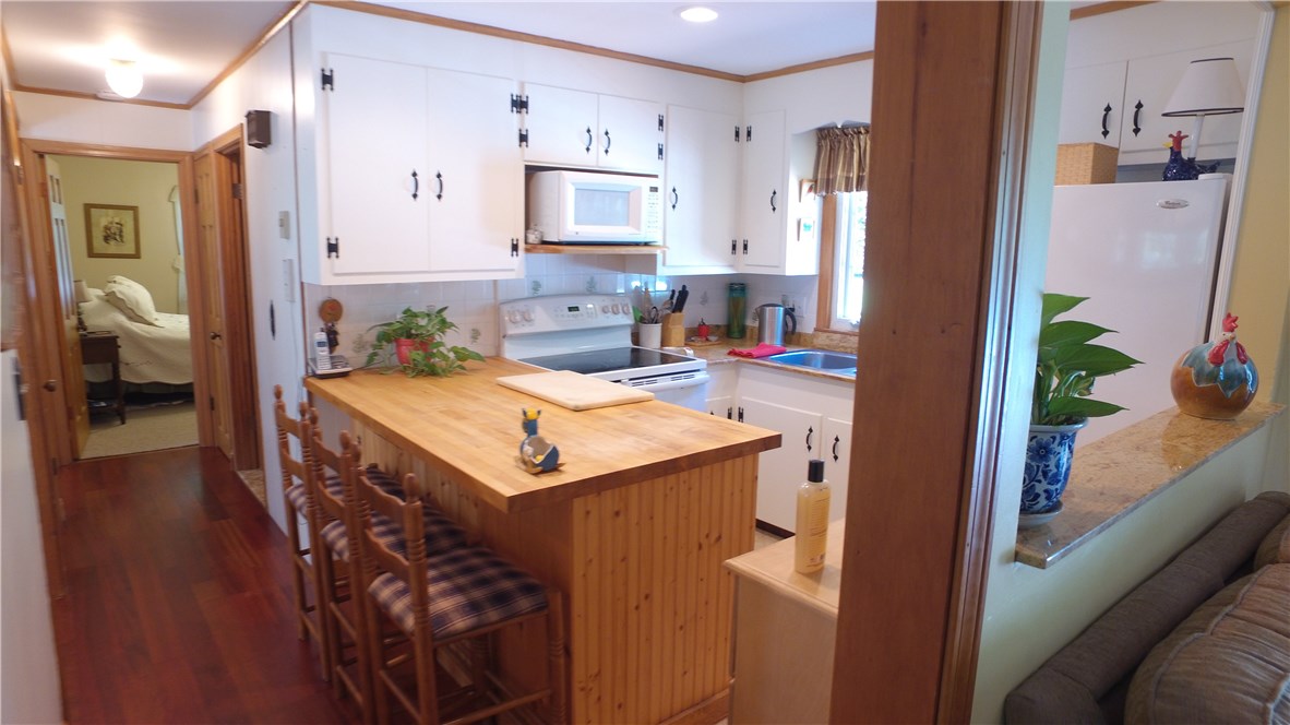 320 Sawmill Road Glocester, RI 02857 - Photo 6 of 19