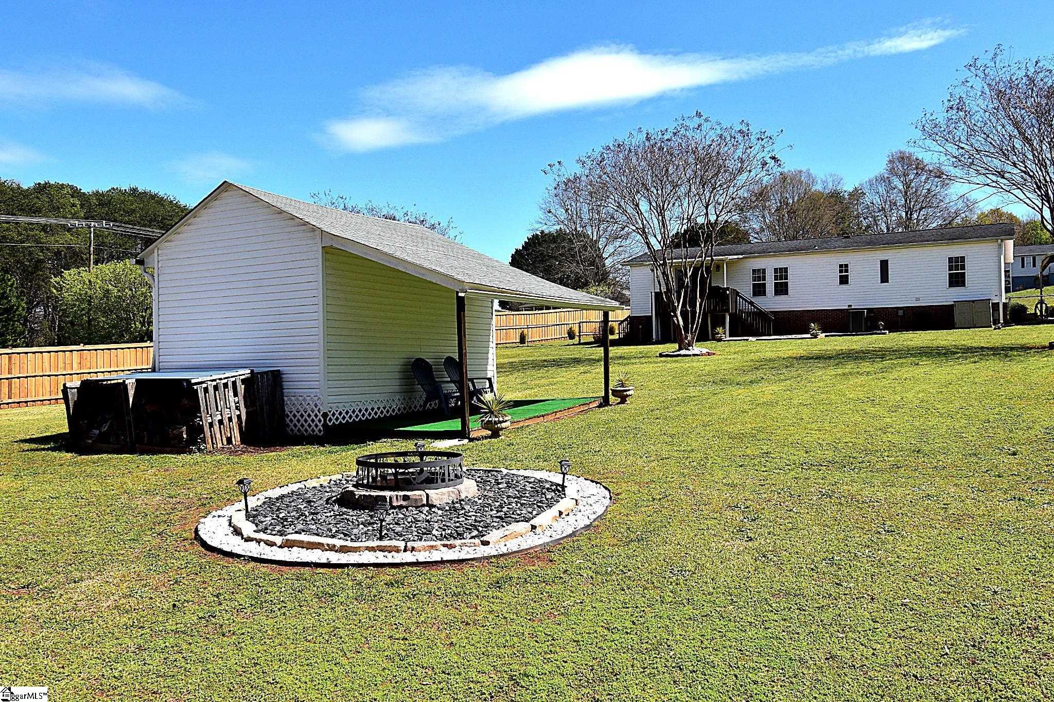 1304 Cheek Road Greer, SC 29651 - Photo 24 of 31