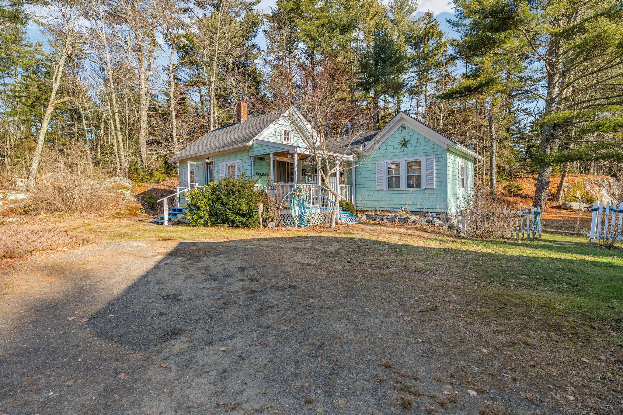13-web-or-mls-142-clark-island-rd