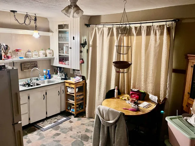 $319,000 | 142 Clark Island Road, St. George, ME 04859