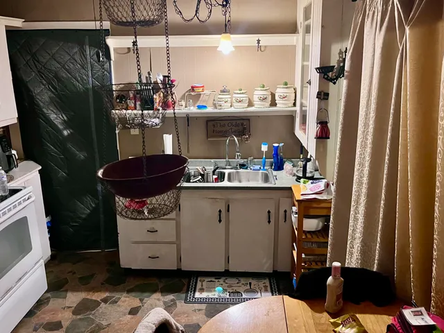 $319,000 | 142 Clark Island Road, St. George, ME 04859