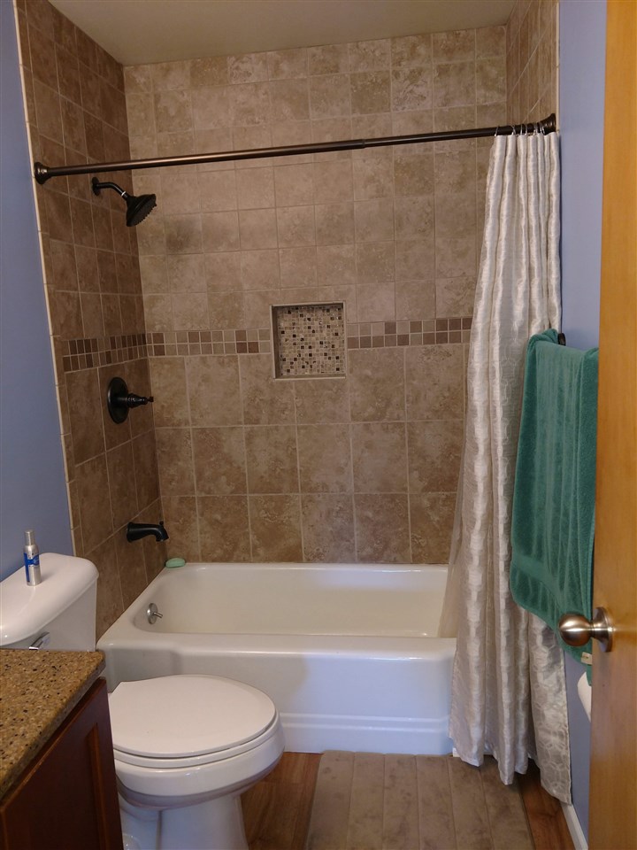 1010 Mercer Avenue Decatur, IN 46733 - Photo 9 of 17